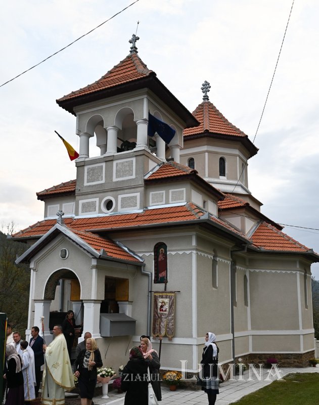 Binecuvântări arhiereşti în Episcopia Devei şi Hunedoarei  271698