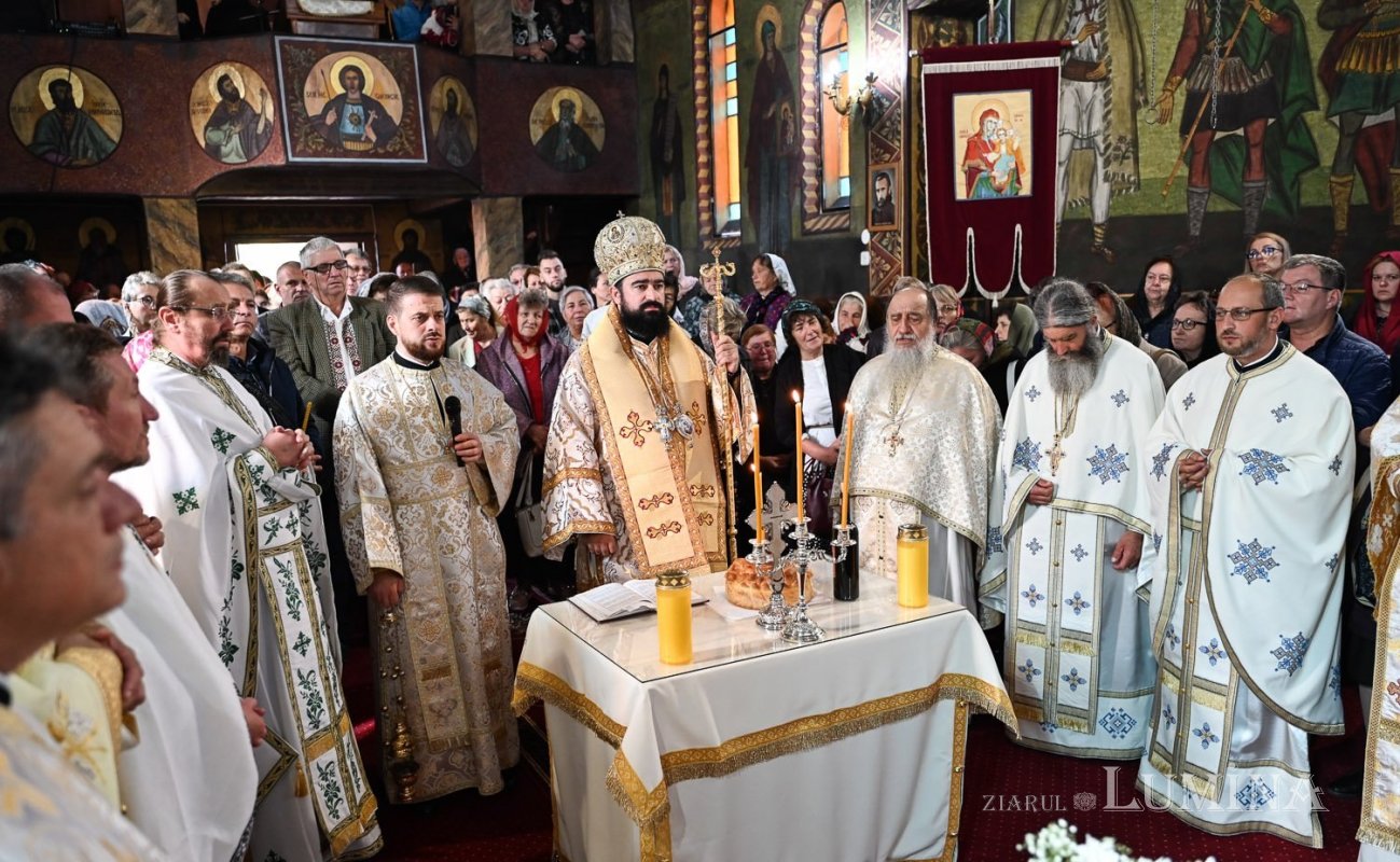 Binecuvântări arhiereşti în Episcopia Devei şi Hunedoarei  271699