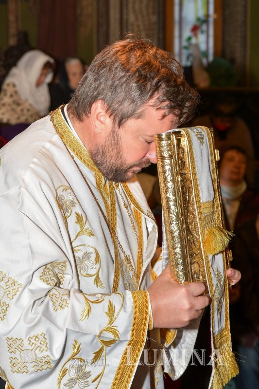 Sfânta Cuvioasă Parascheva, cinstită la mănăstirea ilfoveană Samurcășești 272372