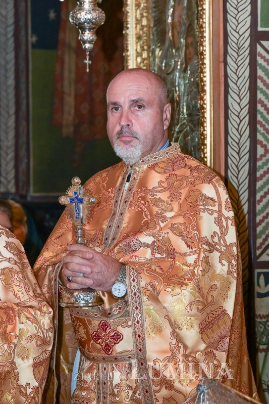 Sfânta Cuvioasă Parascheva, cinstită la mănăstirea ilfoveană Samurcășești 272387