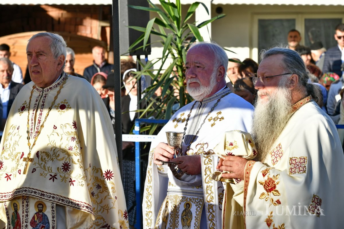 Sfințirea ctitoriei cantacuzine de la Măgureni, Prahova 272420