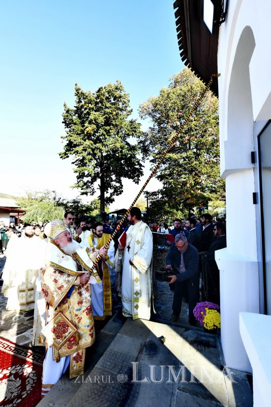 Sfințirea ctitoriei cantacuzine de la Măgureni, Prahova 272433
