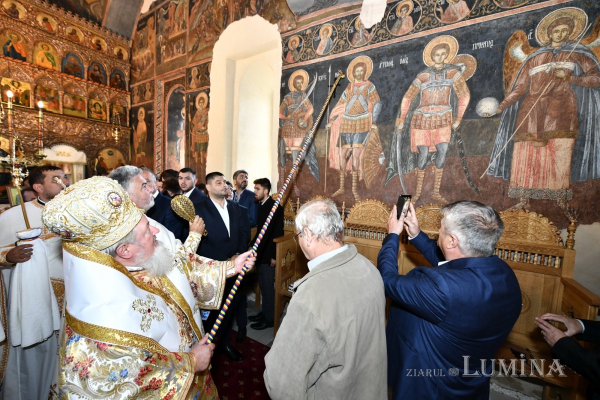 Sfințirea ctitoriei cantacuzine de la Măgureni, Prahova 272450