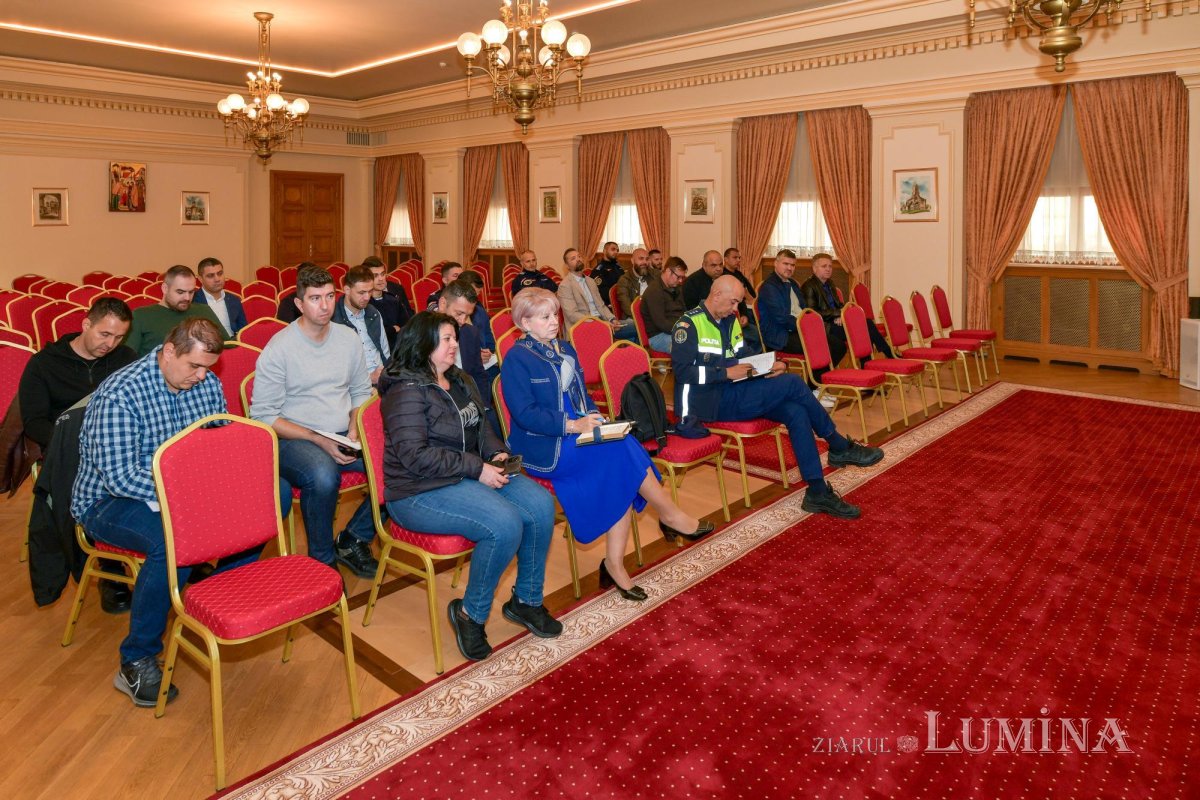 Întâlnire pregătitoare pentru hramul Catedralei Patriarhale din București  272797