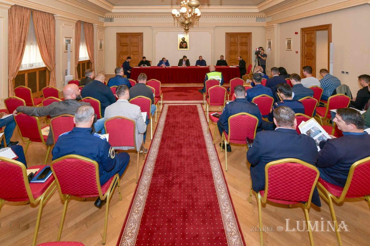 Întâlnire pregătitoare pentru hramul Catedralei Patriarhale din București  272798