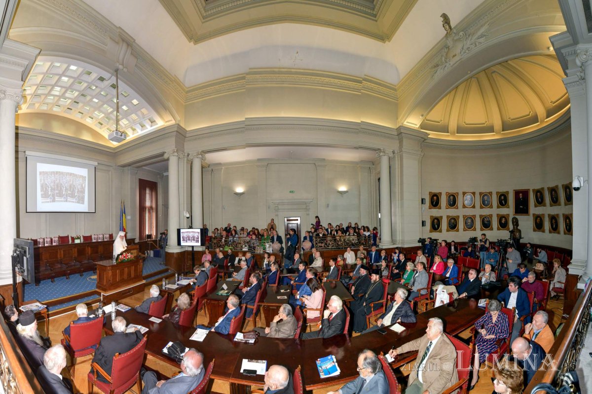 Lansarea unei monumentale lucrări la Academia Română 272878