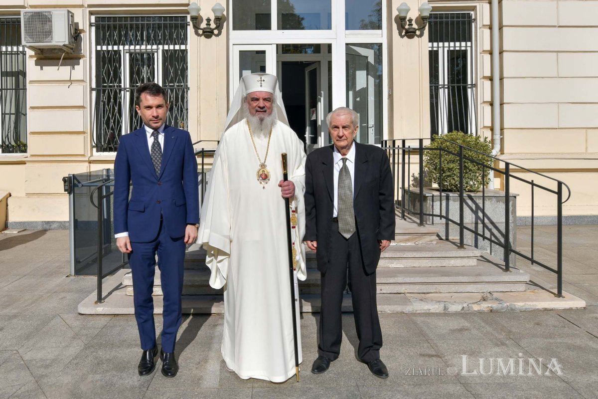 Lansarea unei monumentale lucrări la Academia Română 272889