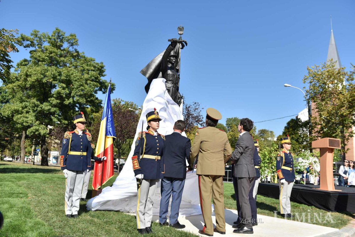 Monument dedicat eroinei Ecaterina Teodoroiu în București 272892