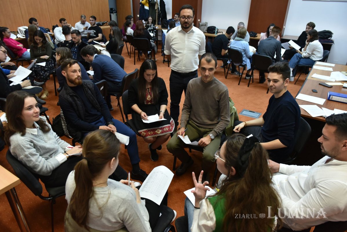 Pregătiri finale pentru hramul Catedralei Patriarhale 273124