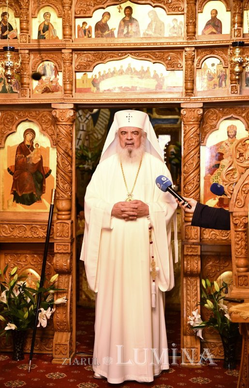 Patriarhul României a vizitat căminul pentru vârstnici de la Mănăstirea Christiana 273208