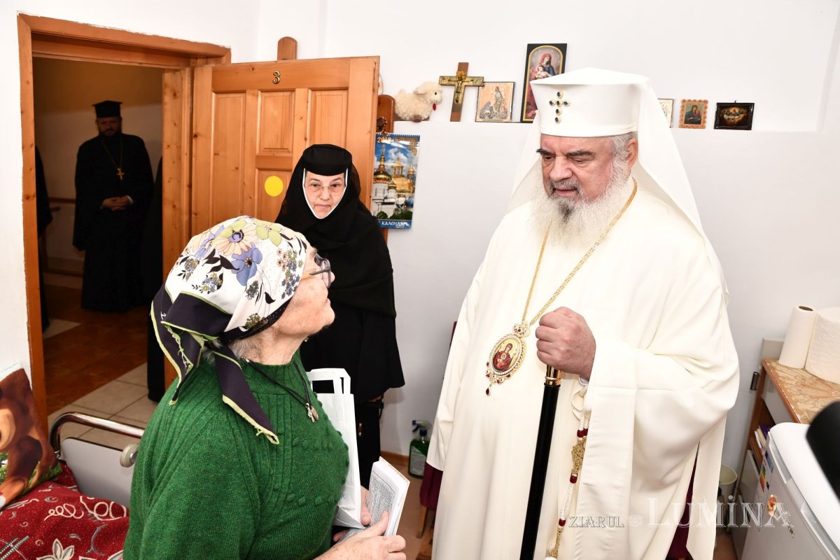 Patriarhul României a vizitat căminul pentru vârstnici de la Mănăstirea Christiana 273228