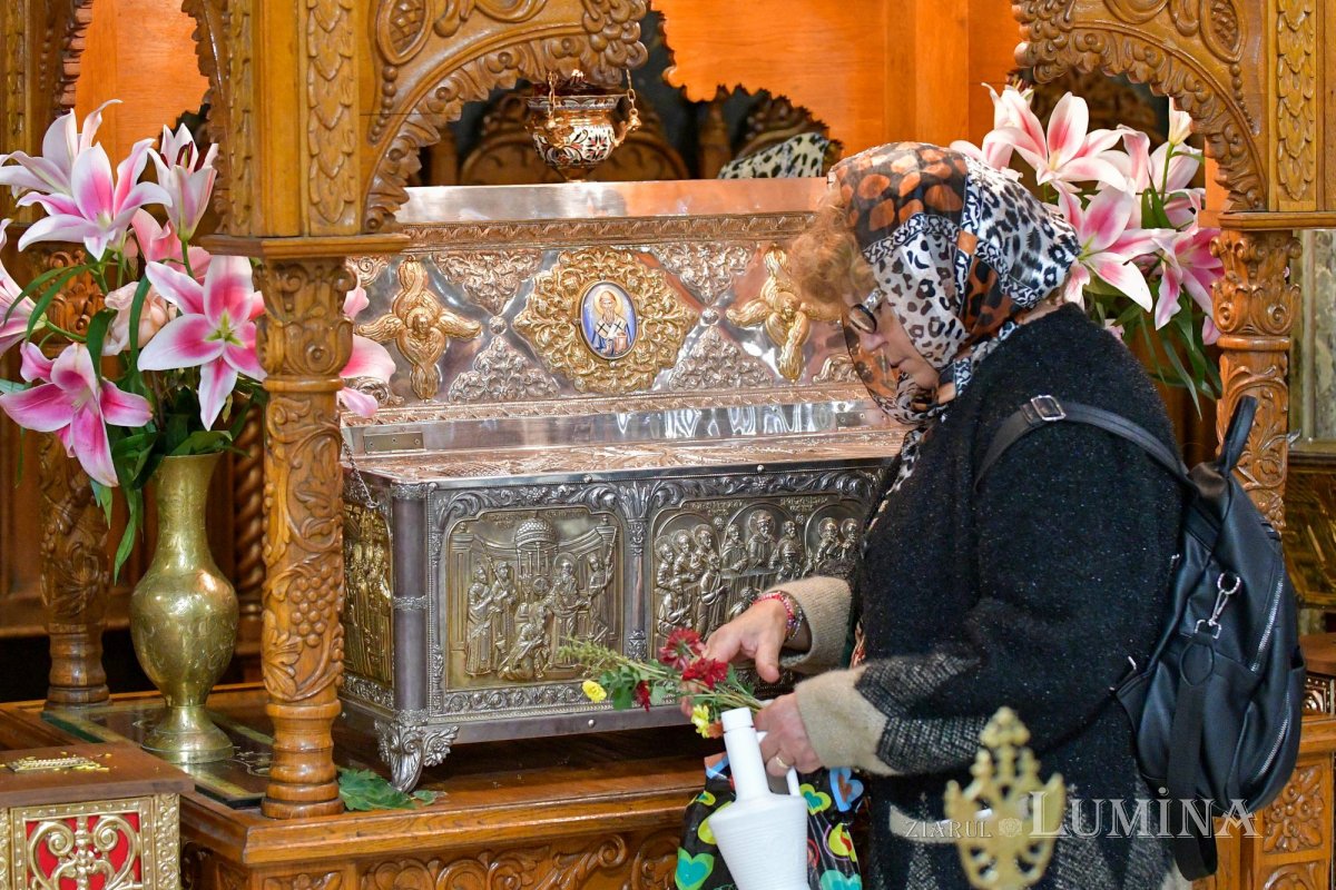 Începutul hramului de toamnă al Catedralei Patriarhale 273587