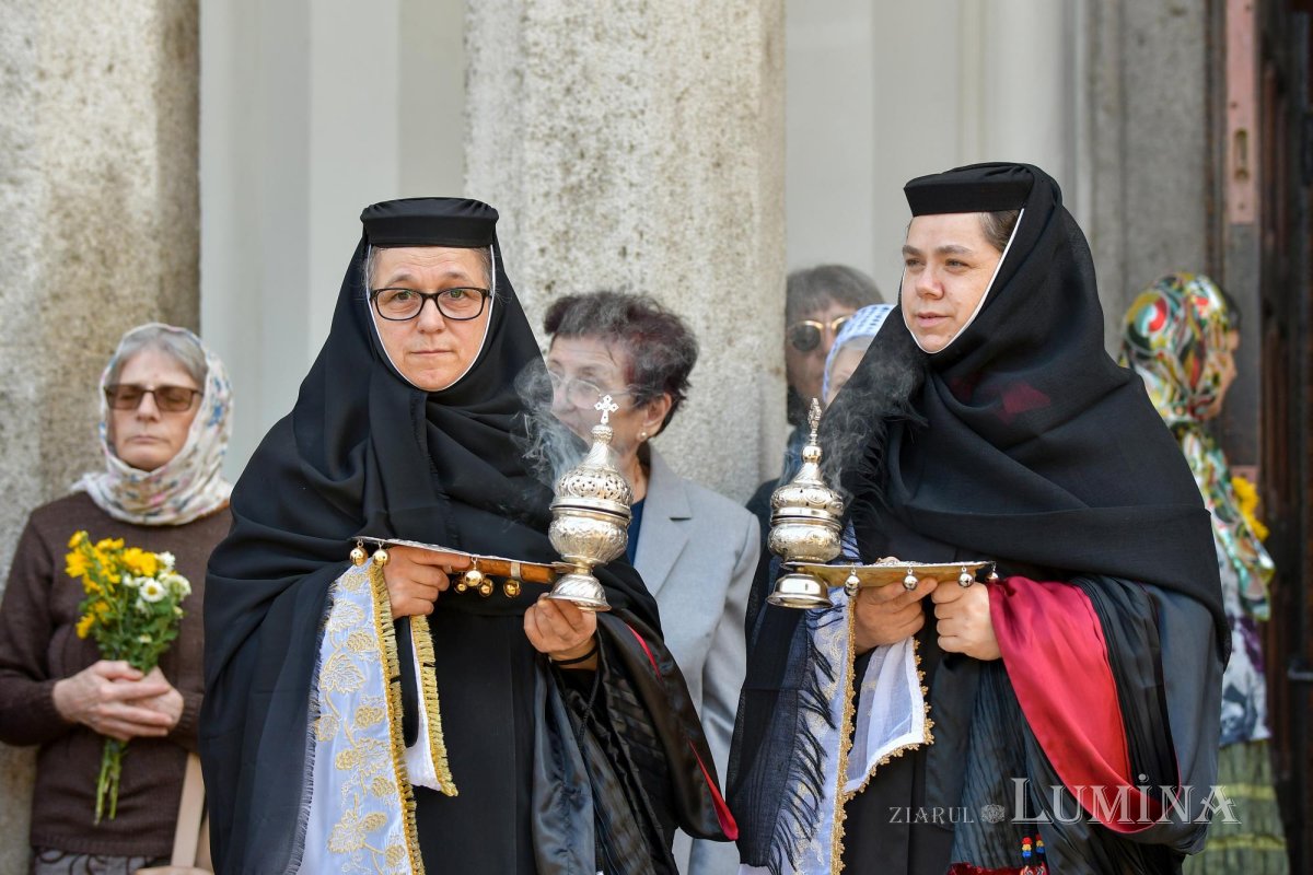 Începutul hramului de toamnă al Catedralei Patriarhale 273589