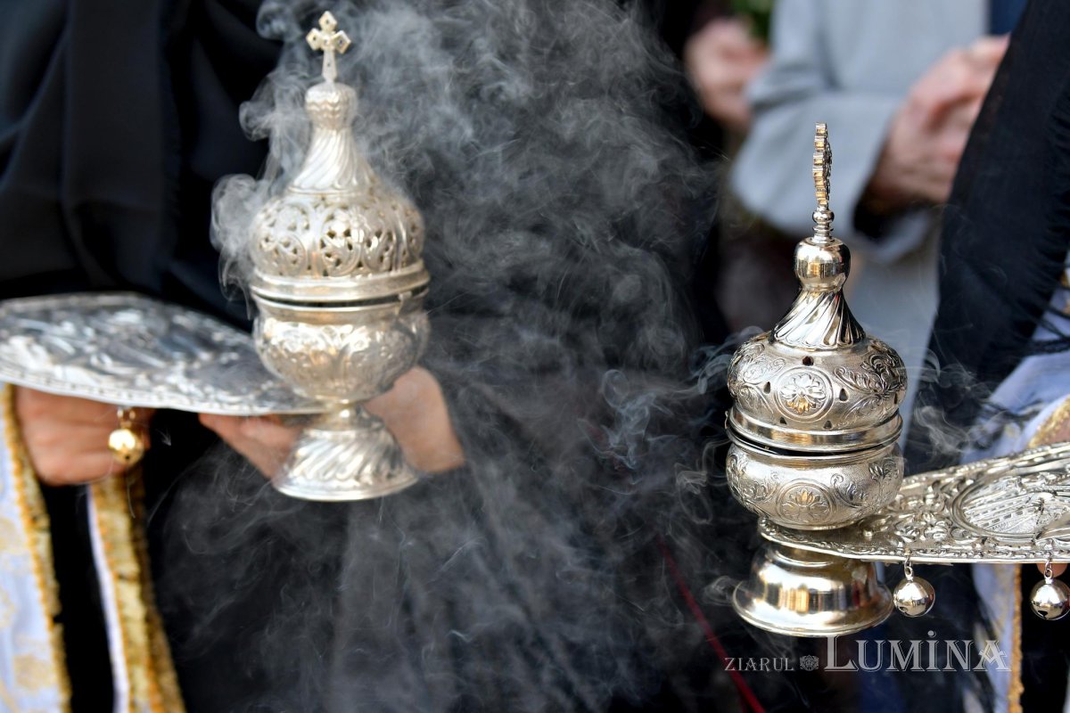 Începutul hramului de toamnă al Catedralei Patriarhale 273590