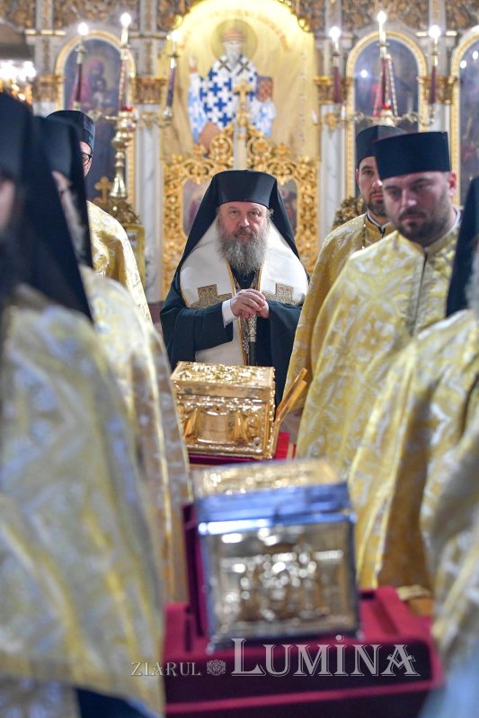 Începutul hramului de toamnă al Catedralei Patriarhale 273592