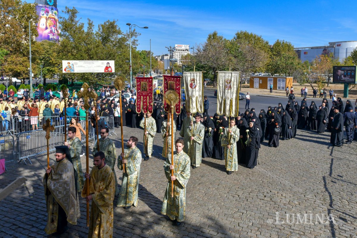 Începutul hramului de toamnă al Catedralei Patriarhale 273599