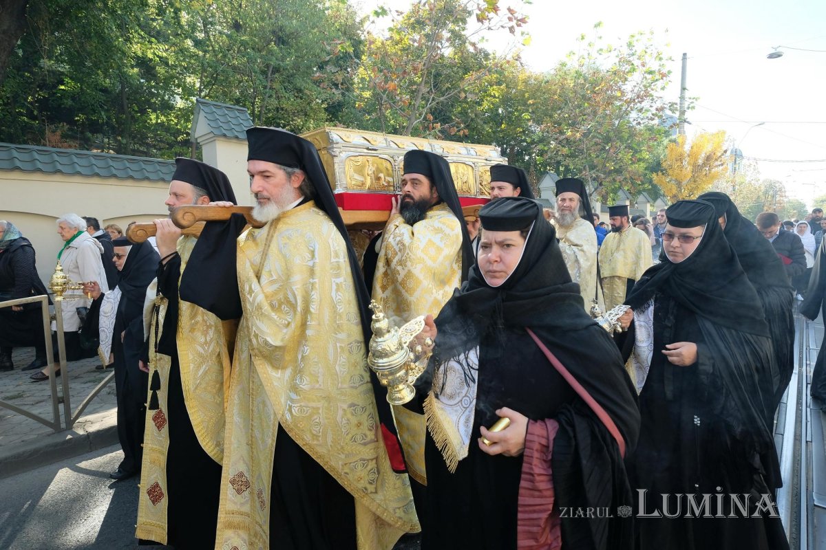 Începutul hramului de toamnă al Catedralei Patriarhale 273658