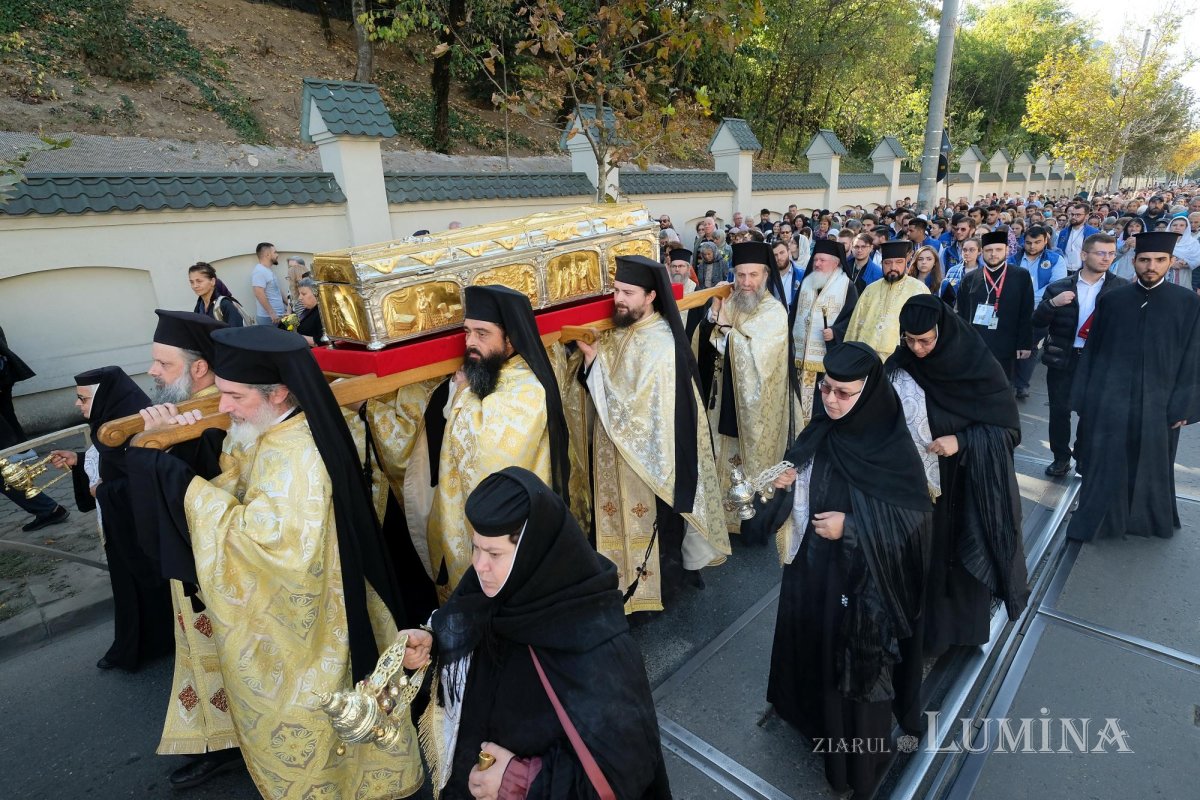 Începutul hramului de toamnă al Catedralei Patriarhale 273662