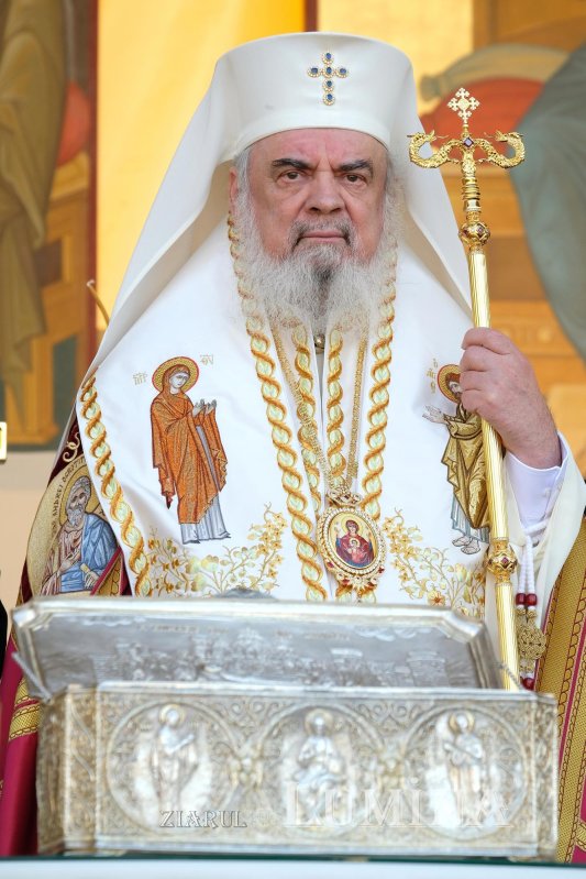 Începutul hramului de toamnă al Catedralei Patriarhale 273684