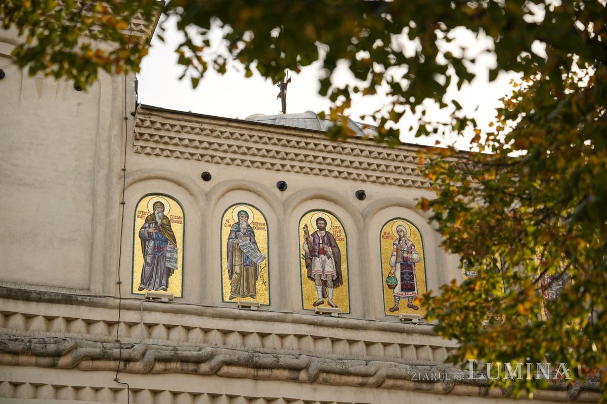 Priveghere pentru Sfinții Împărați la Catedrala Patriarhală 273771