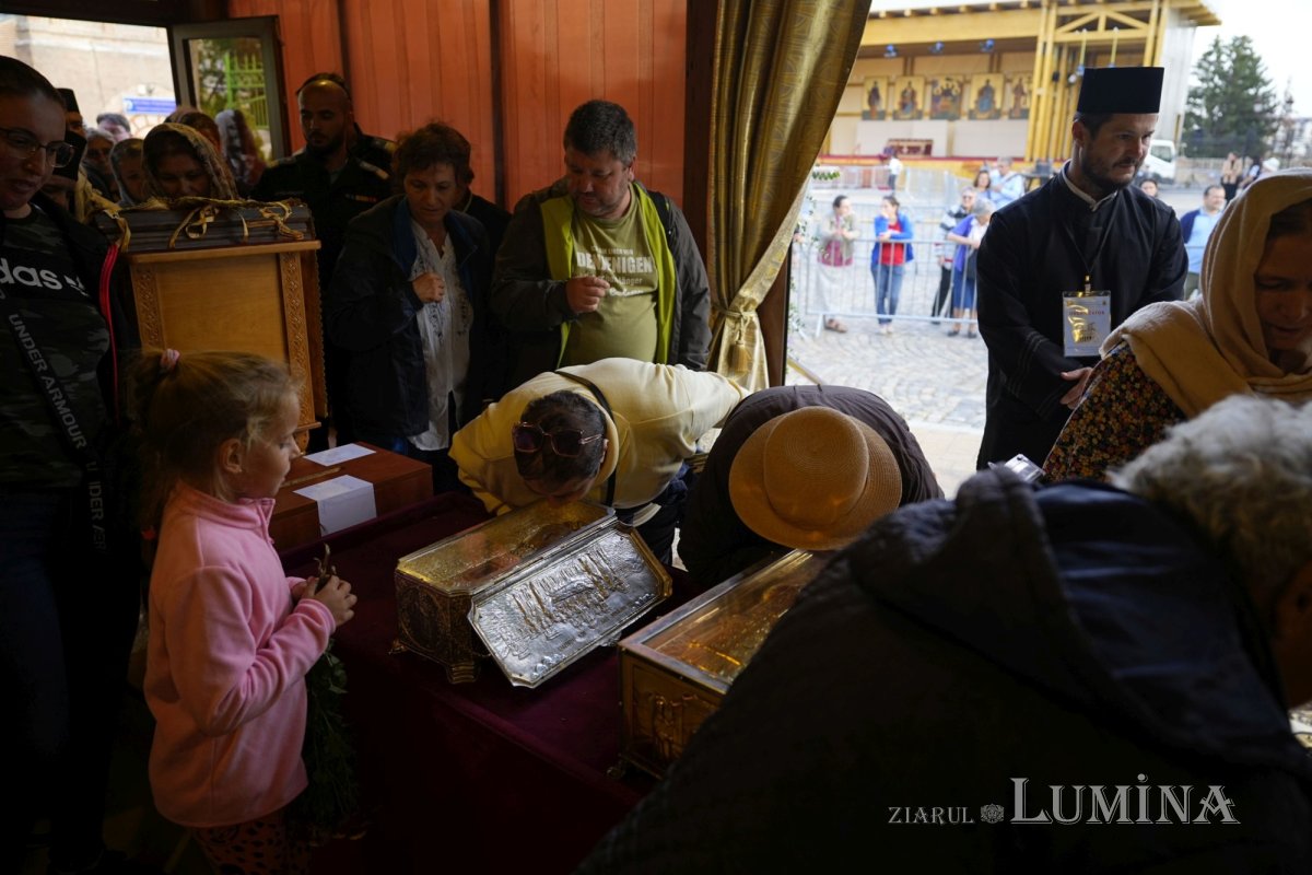 Priveghere pentru Sfinții Împărați la Catedrala Patriarhală 273774
