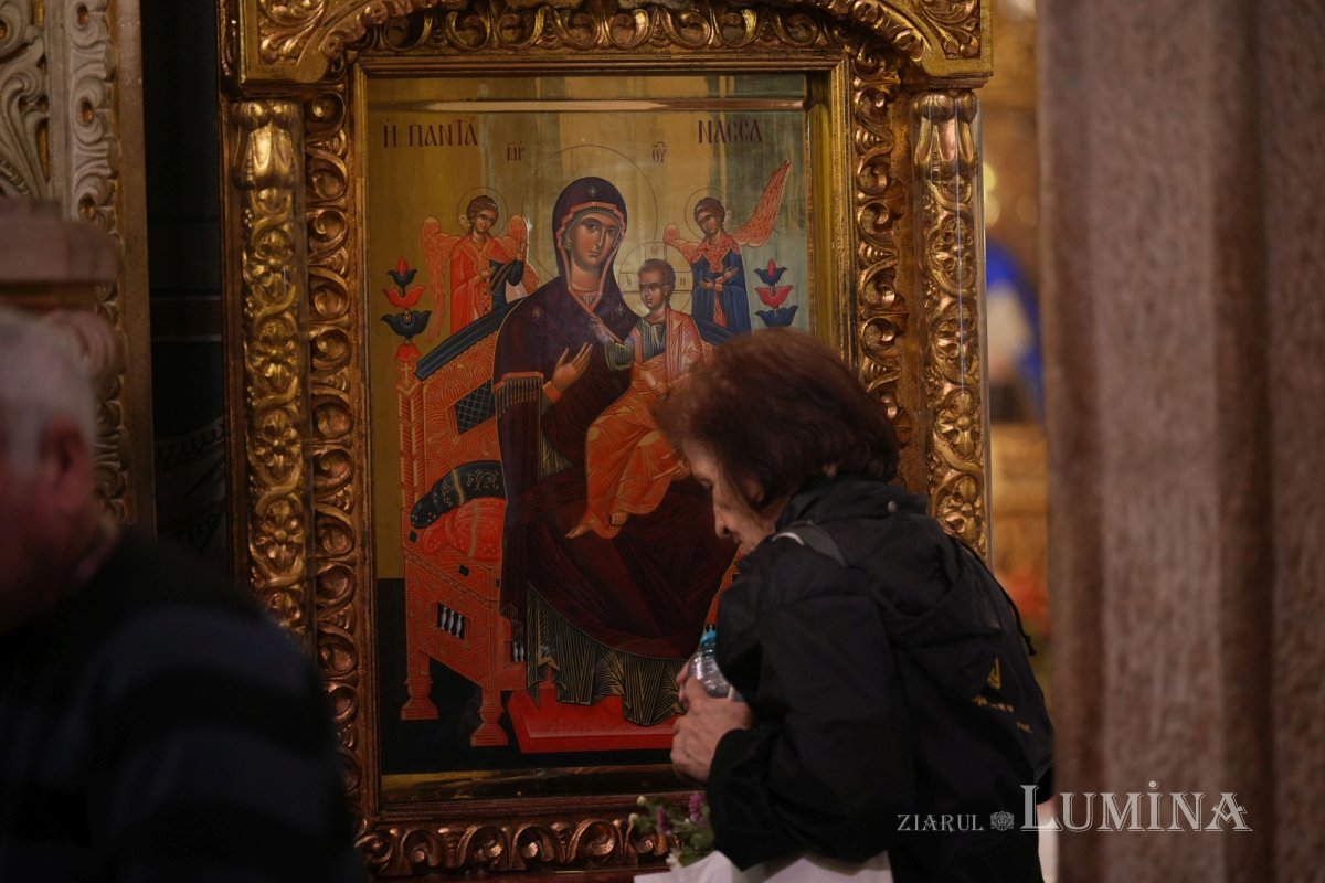 Priveghere pentru Sfinții Împărați la Catedrala Patriarhală 273795