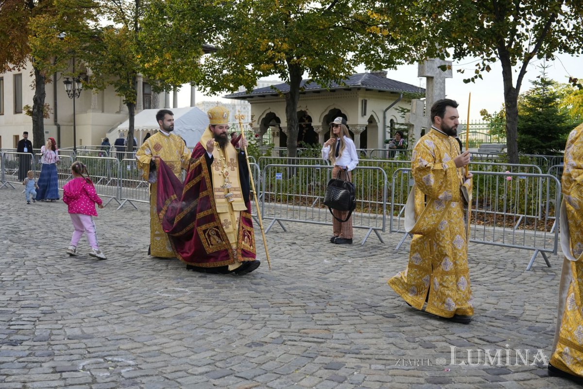 Priveghere pentru Sfinții Împărați la Catedrala Patriarhală 273810
