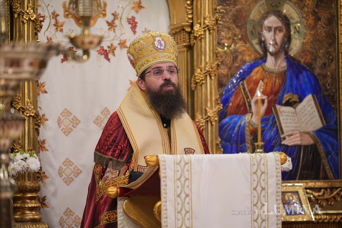 Priveghere pentru Sfinții Împărați la Catedrala Patriarhală 273846
