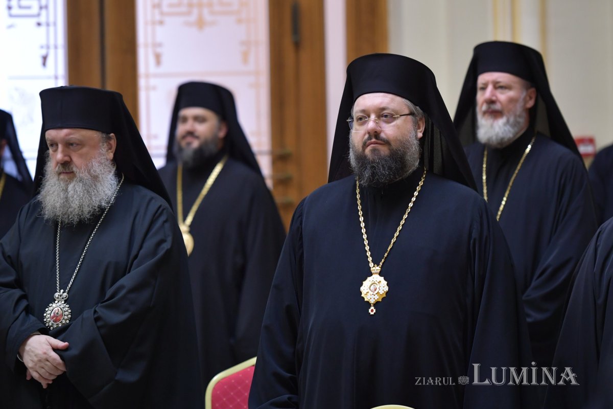 Ședință de lucru a Sfântului Sinod la Palatul Patriarhiei 273948