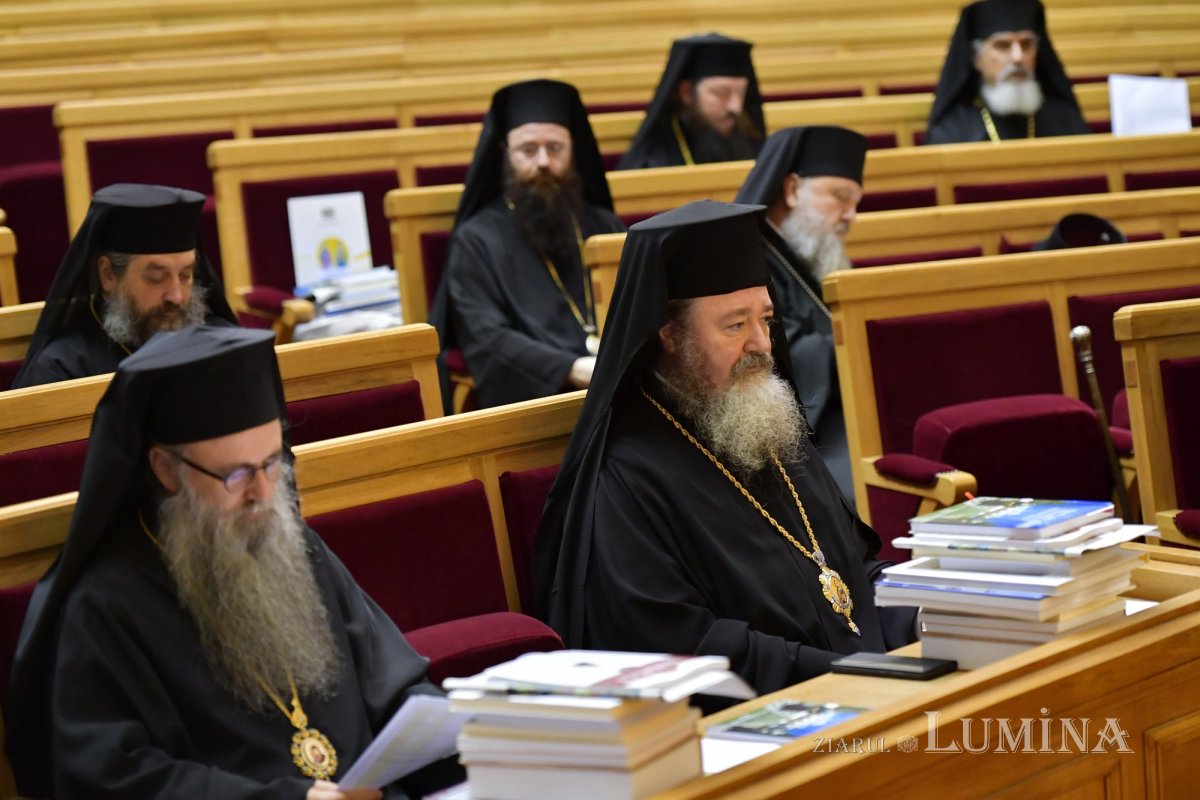 Ședință de lucru a Sfântului Sinod la Palatul Patriarhiei 273971