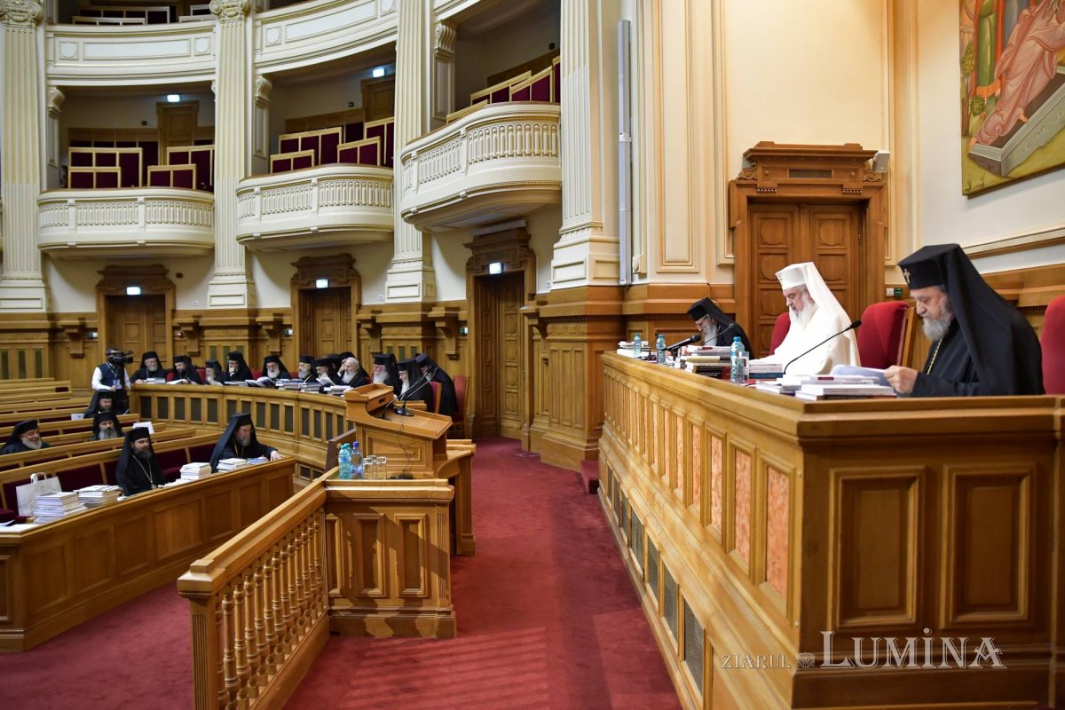 Ședință de lucru a Sfântului Sinod la Palatul Patriarhiei 273972