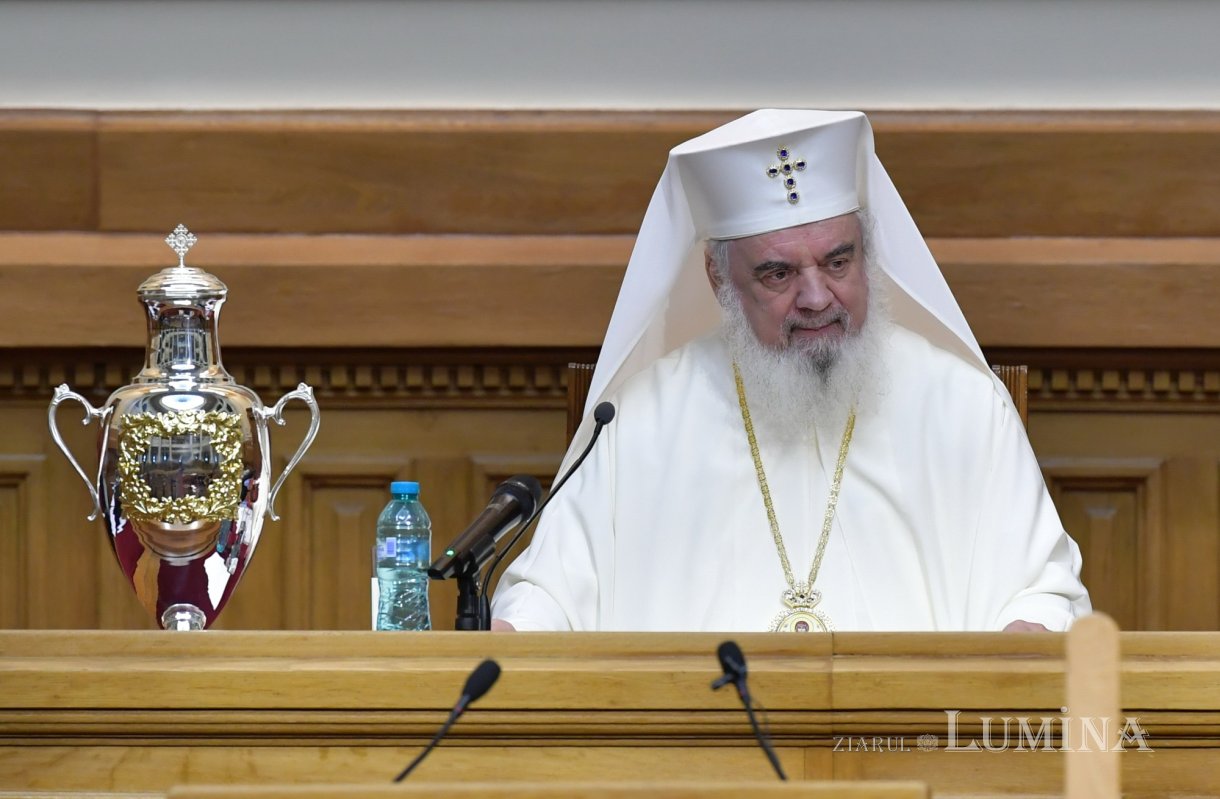 Ședință de lucru a Sfântului Sinod la Palatul Patriarhiei 273996