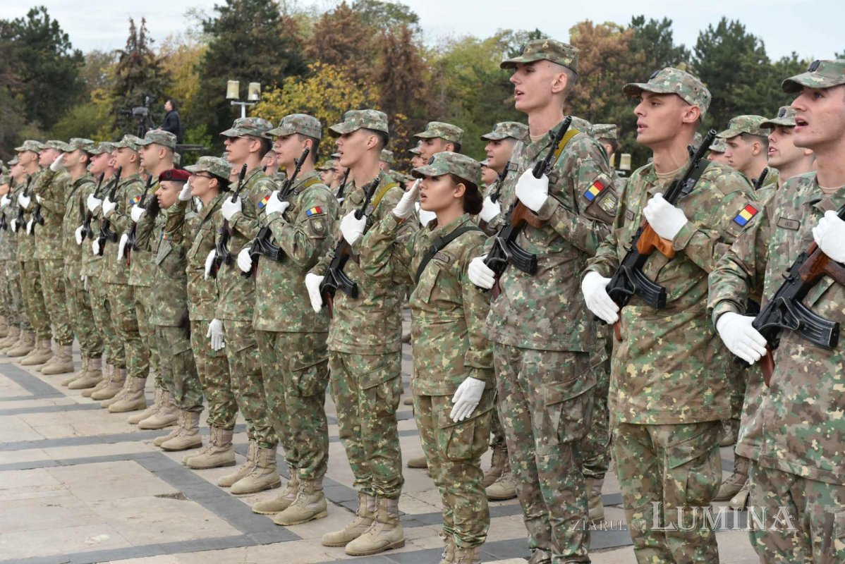 Ziua Armatei României celebrată cu solemnitate în Capitală 273914