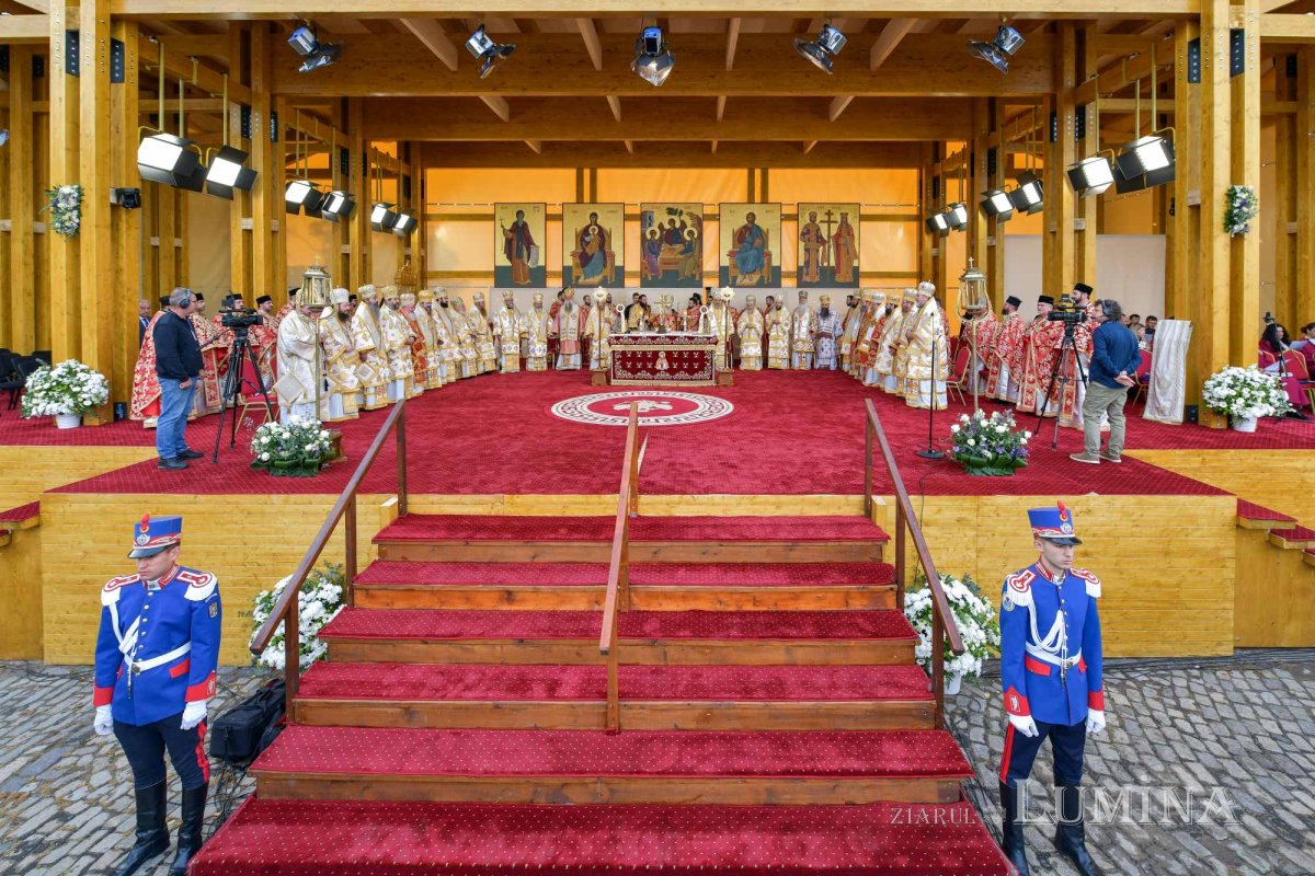 „Tot pământul este plin de minunile Sfântului Mare Mucenic Dimitrie” 274117