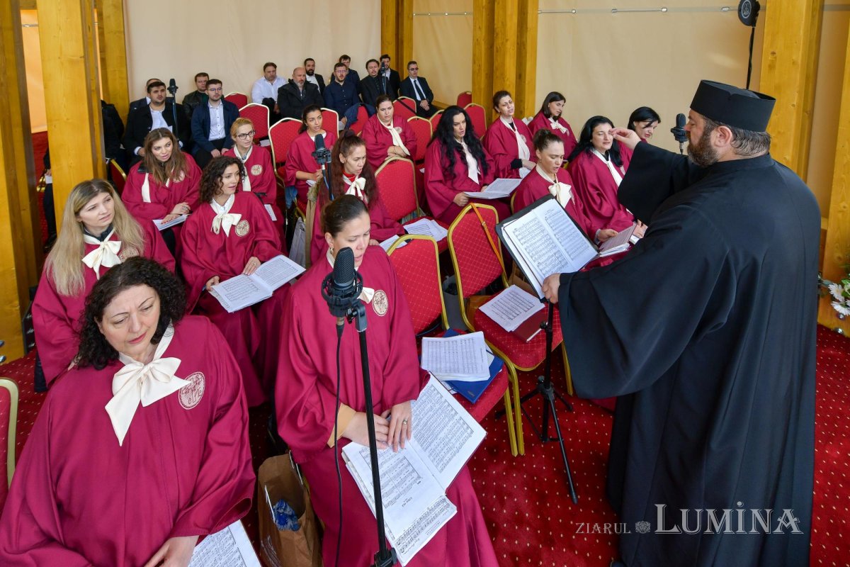 „Tot pământul este plin de minunile Sfântului Mare Mucenic Dimitrie” 274128