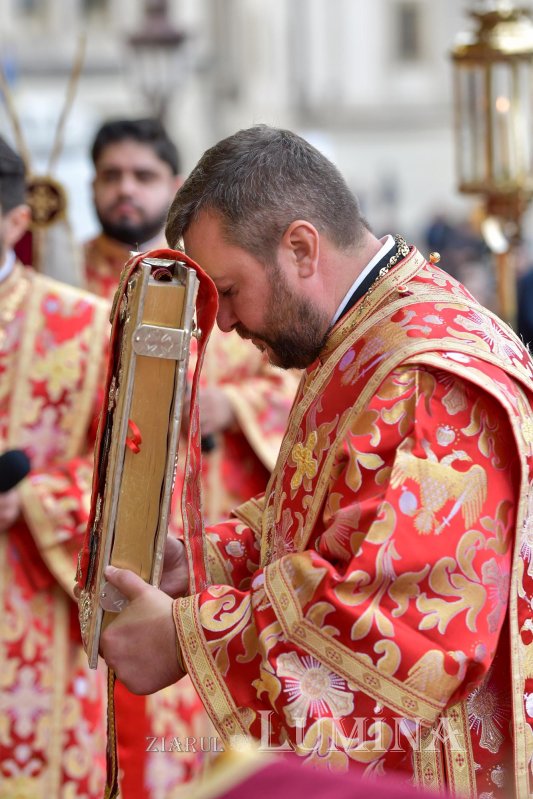 „Tot pământul este plin de minunile Sfântului Mare Mucenic Dimitrie” 274138