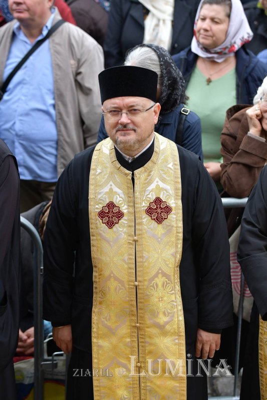 „Tot pământul este plin de minunile Sfântului Mare Mucenic Dimitrie” 274156