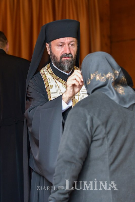 „Tot pământul este plin de minunile Sfântului Mare Mucenic Dimitrie” 274159