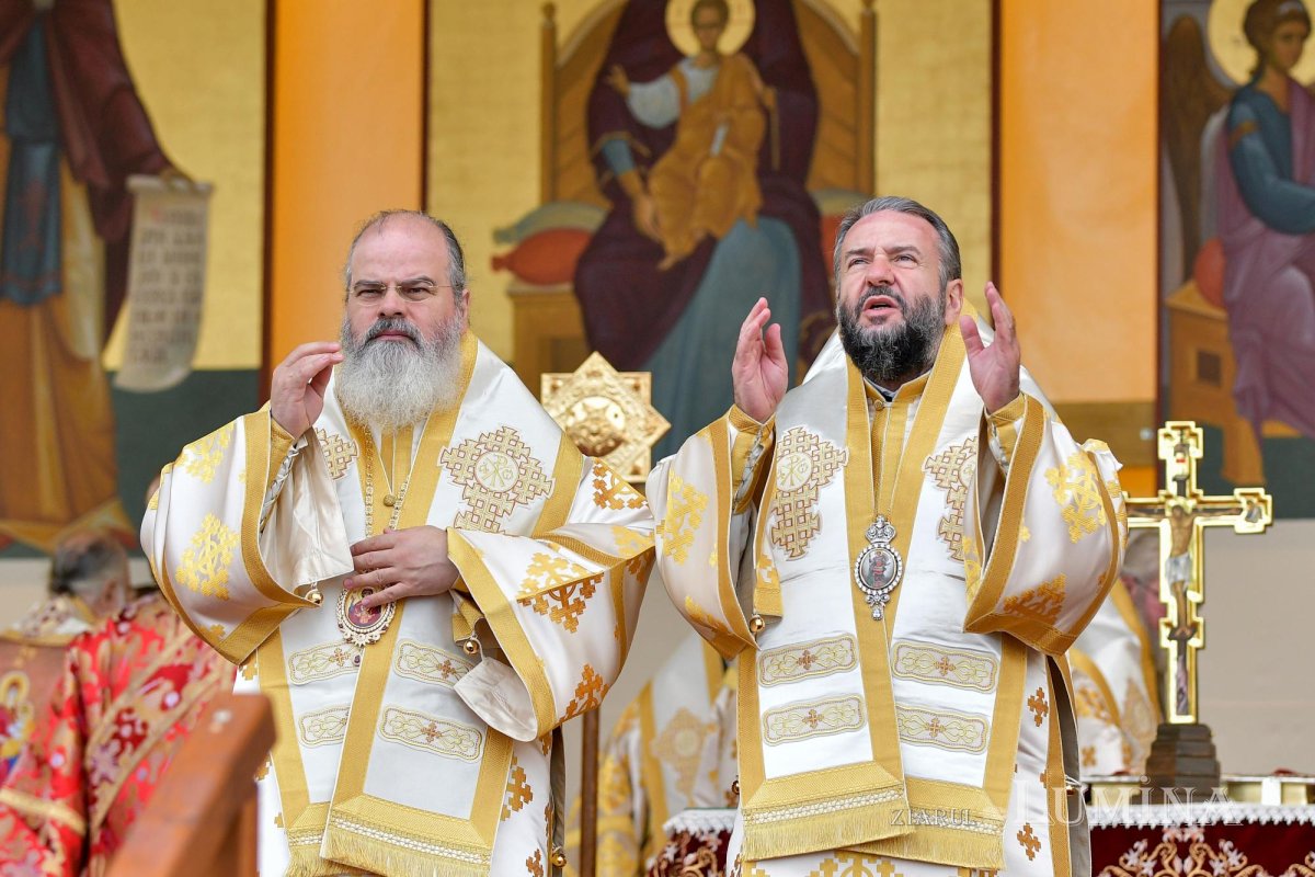 „Tot pământul este plin de minunile Sfântului Mare Mucenic Dimitrie” 274167