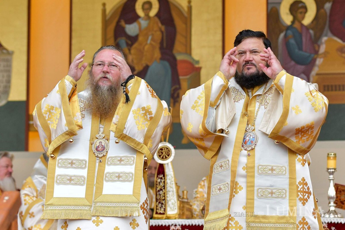 „Tot pământul este plin de minunile Sfântului Mare Mucenic Dimitrie” 274169