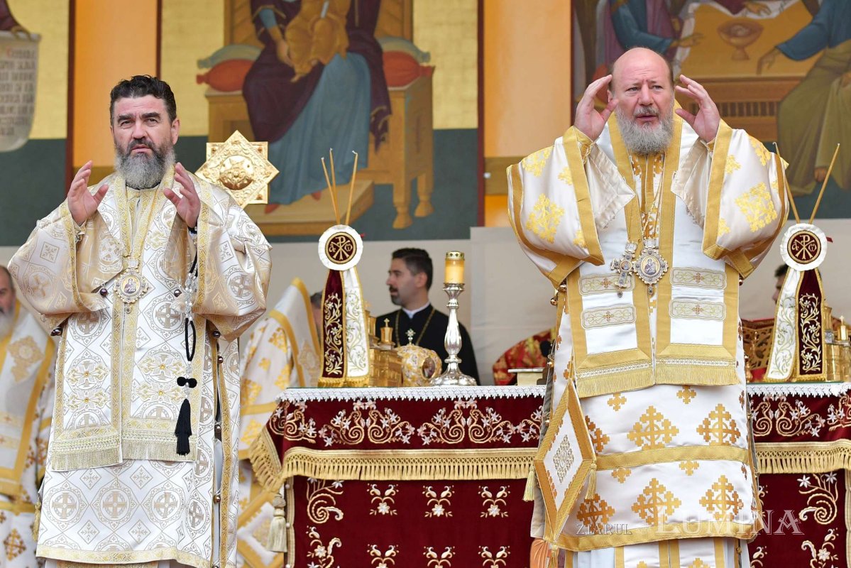 „Tot pământul este plin de minunile Sfântului Mare Mucenic Dimitrie” 274179