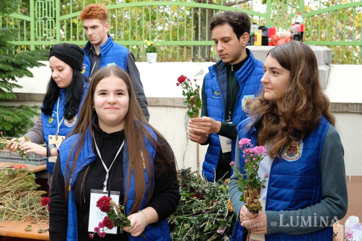 Capitala şi-a cinstit cu evlavie Sfântul Ocrotitor 274365