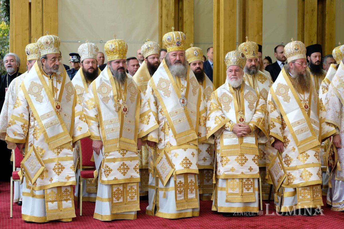 Capitala şi-a cinstit cu evlavie Sfântul Ocrotitor 274381