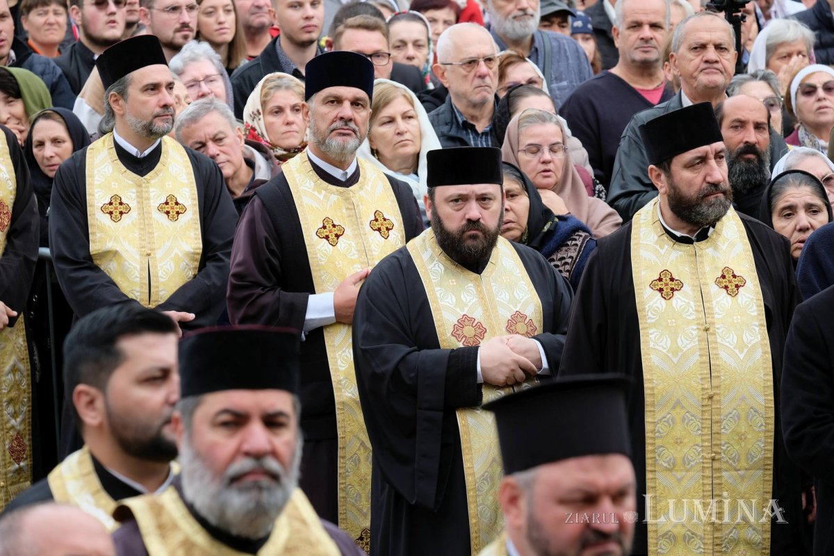 Capitala şi-a cinstit cu evlavie Sfântul Ocrotitor 274387