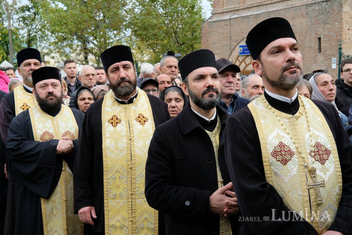 Capitala şi-a cinstit cu evlavie Sfântul Ocrotitor 274406