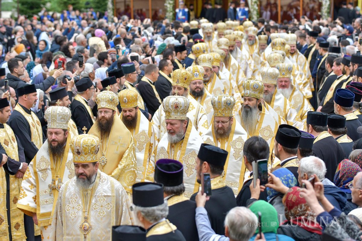 Capitala şi-a cinstit cu evlavie Sfântul Ocrotitor 274444