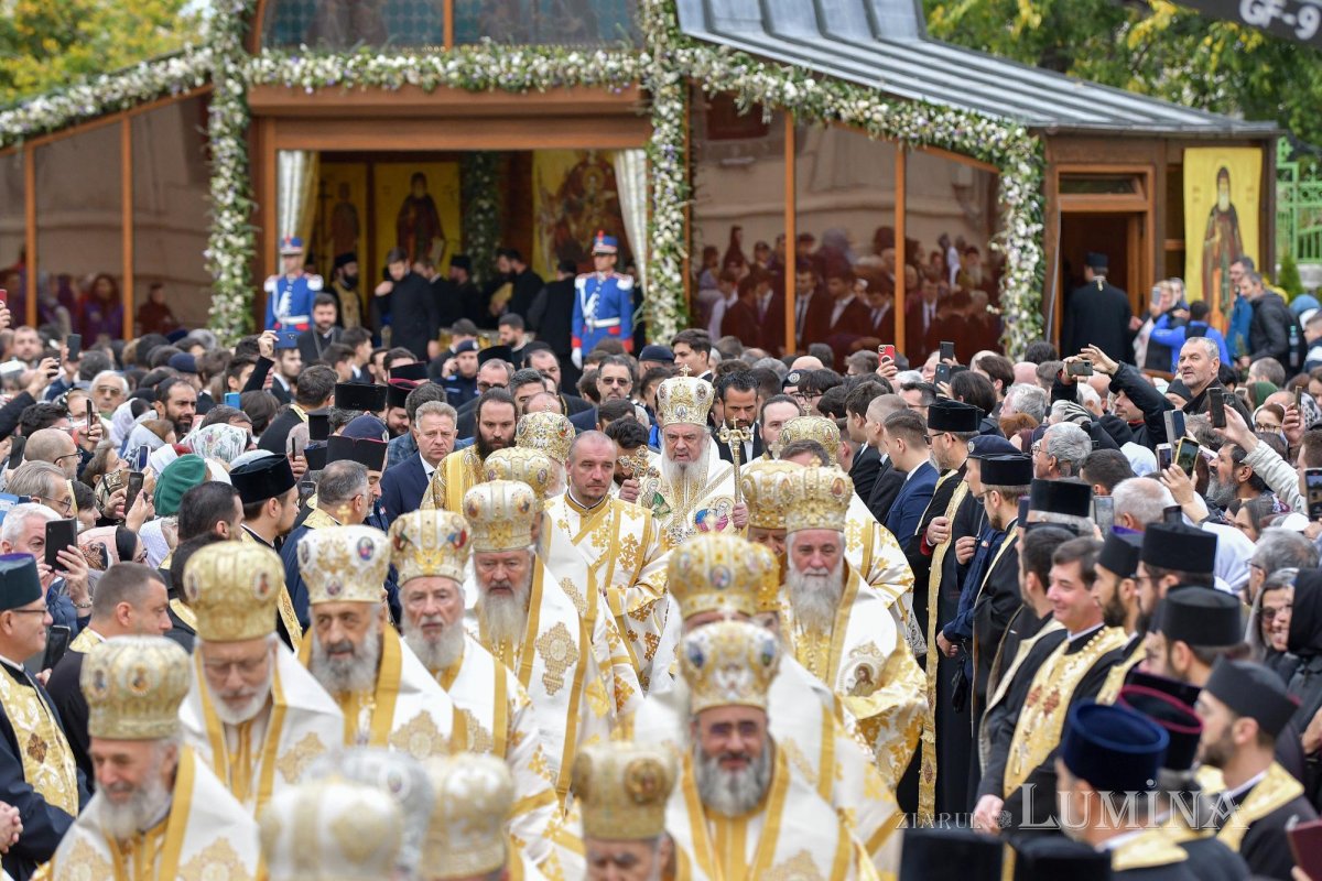 Capitala şi-a cinstit cu evlavie Sfântul Ocrotitor 274446