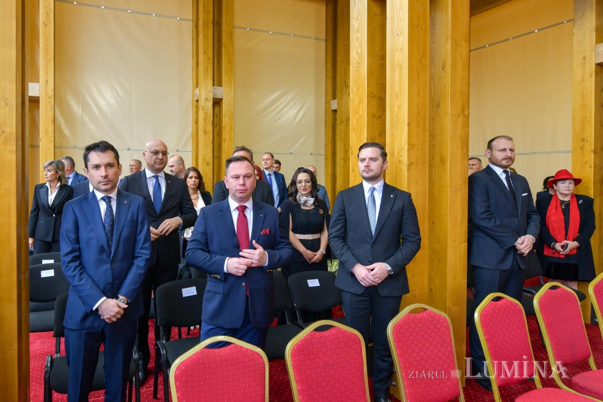 Capitala şi-a cinstit cu evlavie Sfântul Ocrotitor 274449