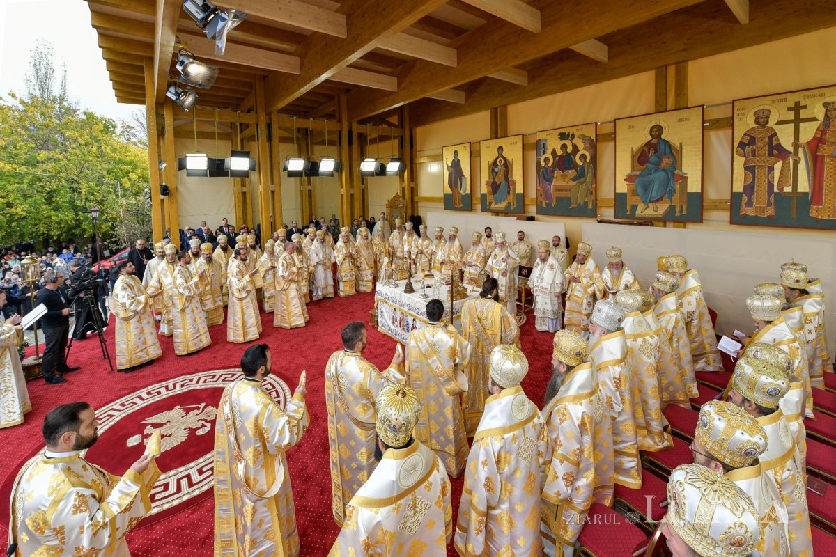 Capitala şi-a cinstit cu evlavie Sfântul Ocrotitor 274458