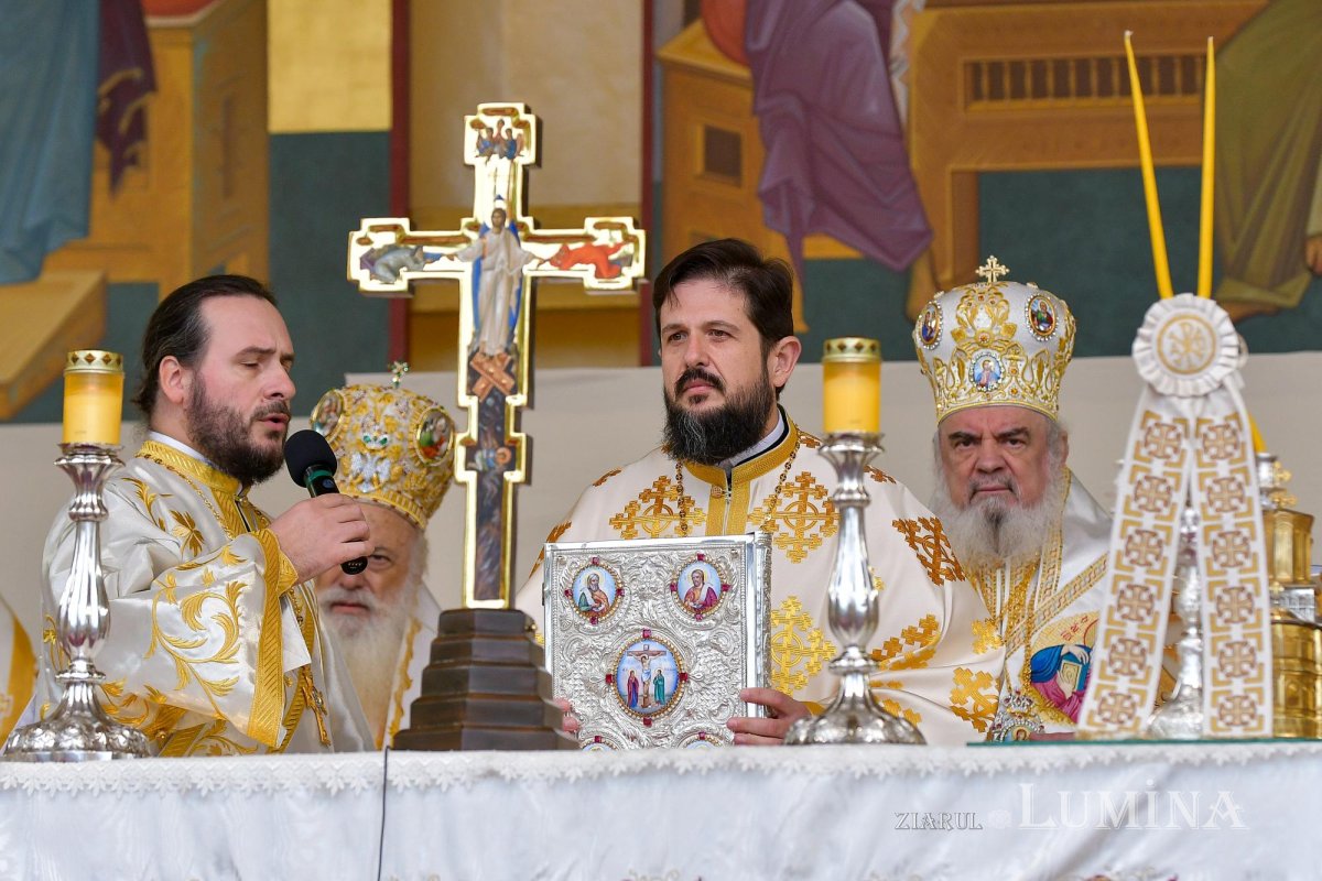 Capitala şi-a cinstit cu evlavie Sfântul Ocrotitor 274462